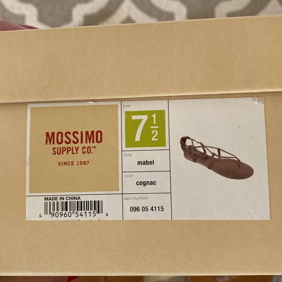 “Mossimo Supply Co.” ( Target) gladiator strappy thong sandals; size 7.5; EUC - Picture 7 of 7